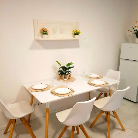 アパート Family Design 2 3 ノインキルヒェン