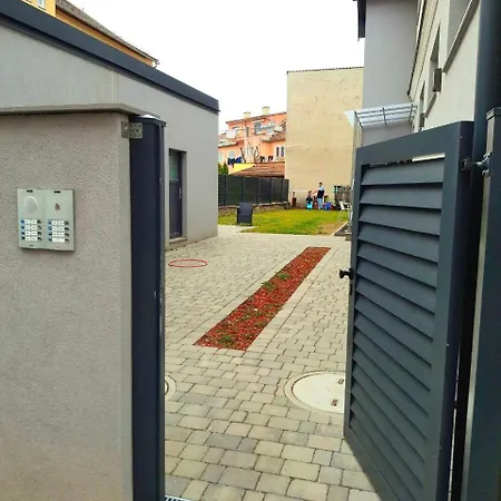 Family Apartment Neunkirchen 3 *