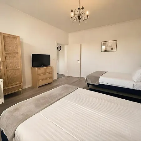 Family Apartment Neunkirchen 3 *